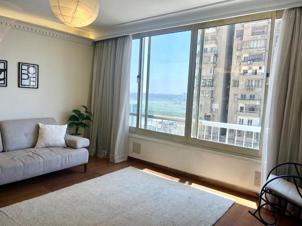 2-Bedrooms Hotel Standard l Direct Nile view – Free WiFi