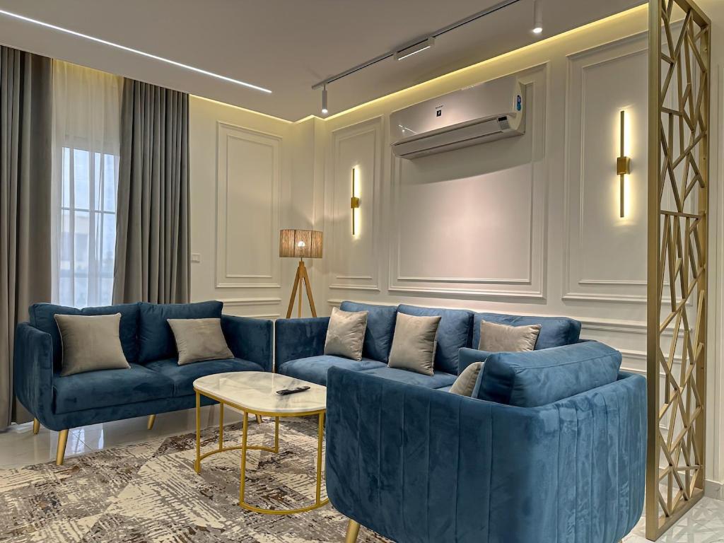 2BR Apt in New Cairo