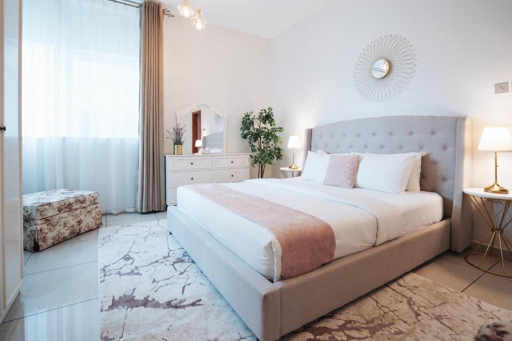 Charming Warm Suite With Amazing Views Of The City