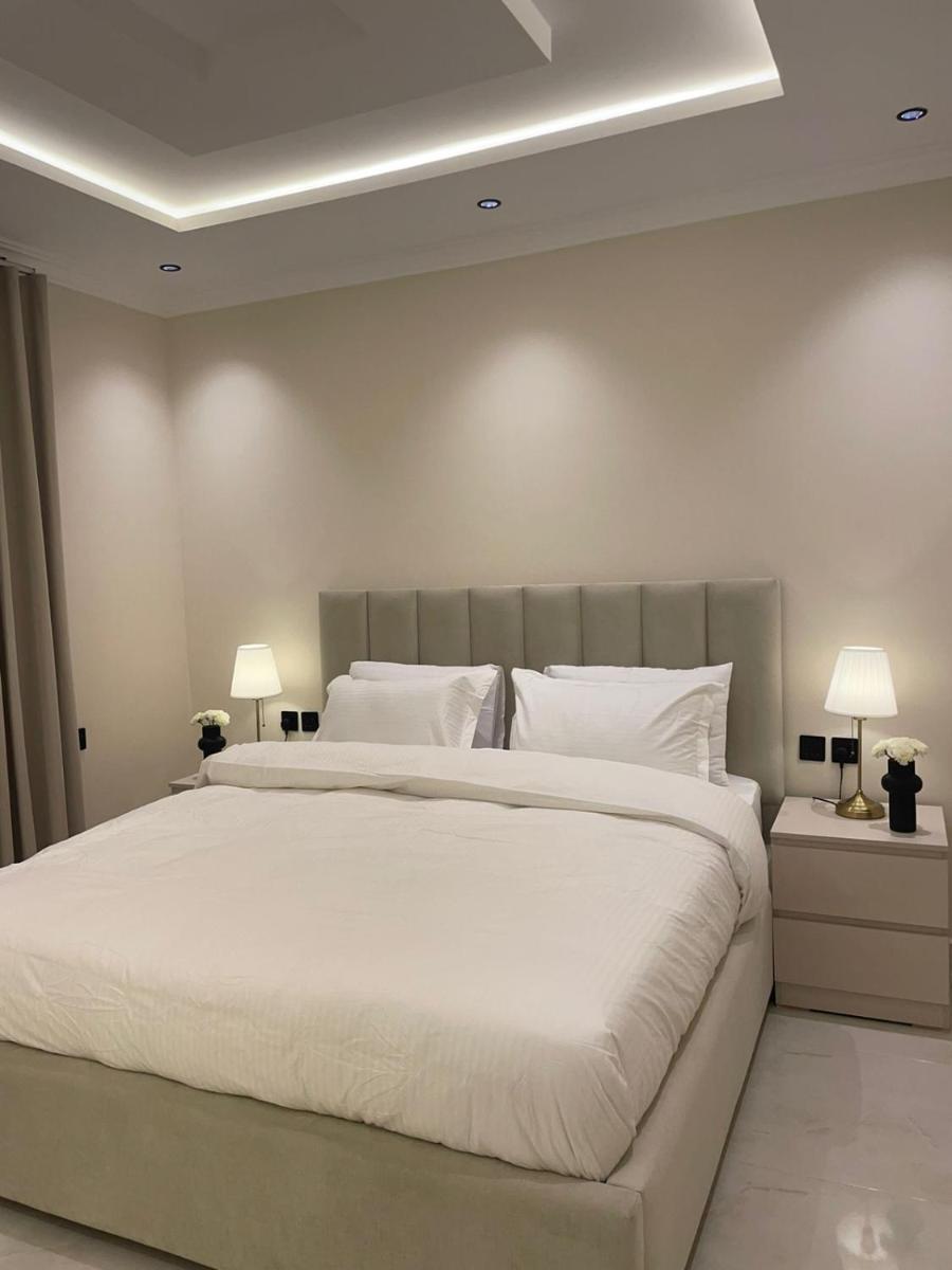 Al Malqa Home 1