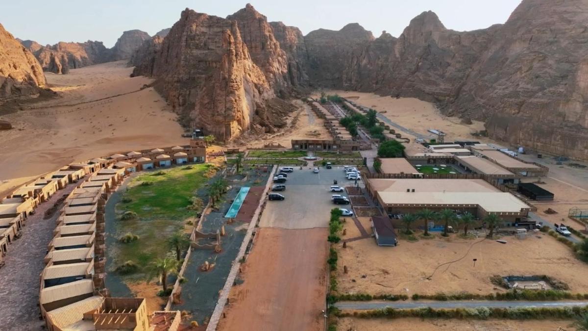 منتجع صحارى العلا