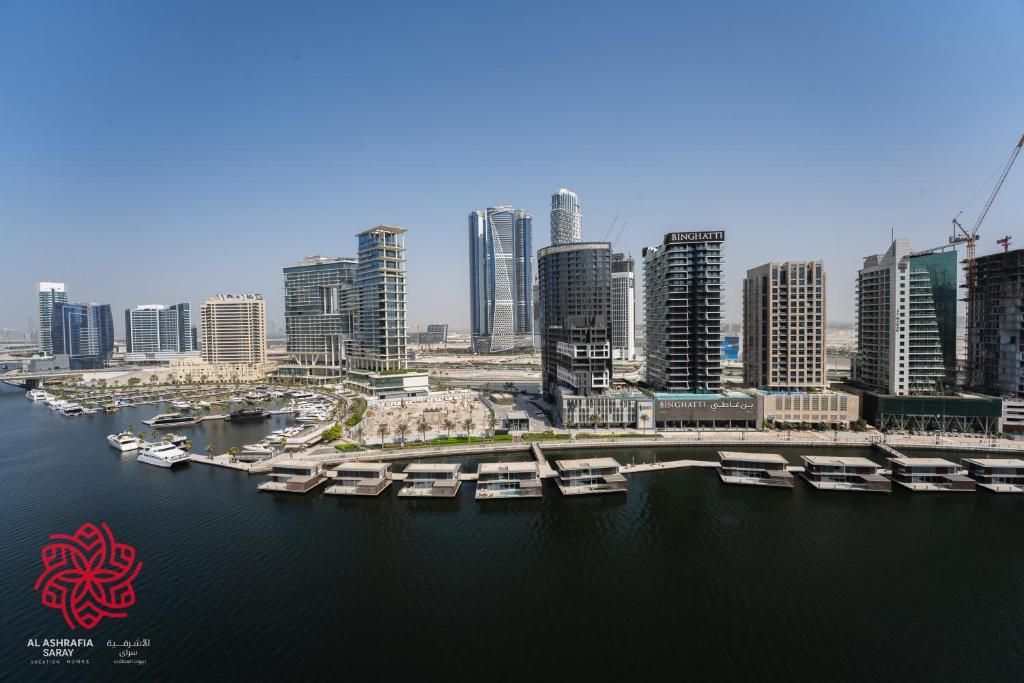 Alashrafia Saray- Waterfront 3 BDR apartment Business Bay
