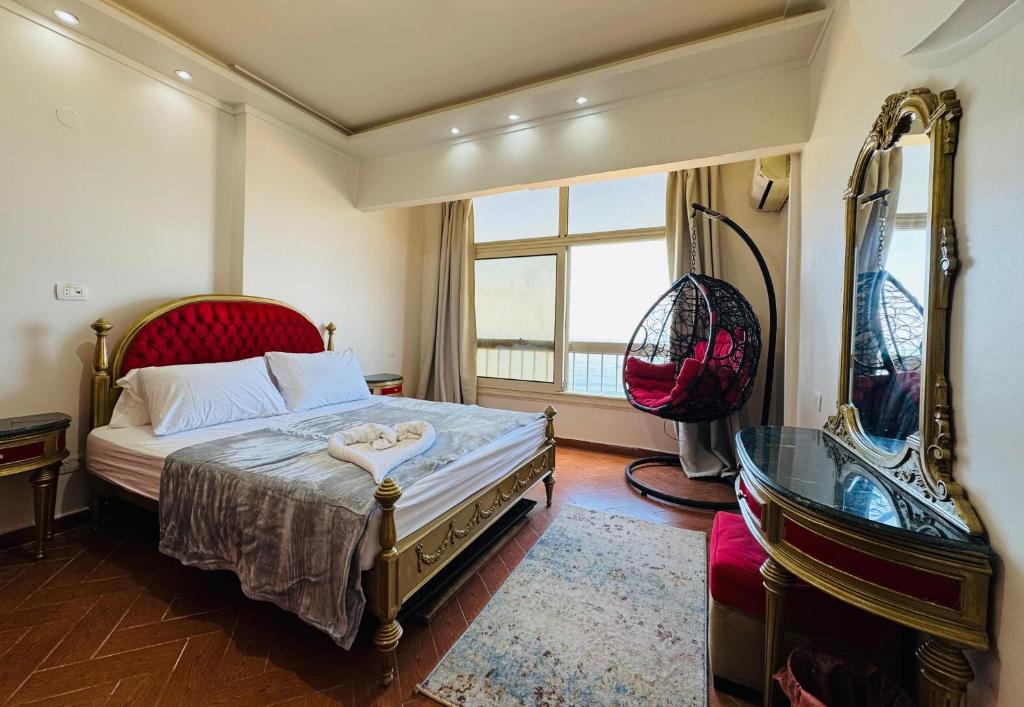 ALEX HOMES – Stanley Luxury Apartments with Direct Sea View