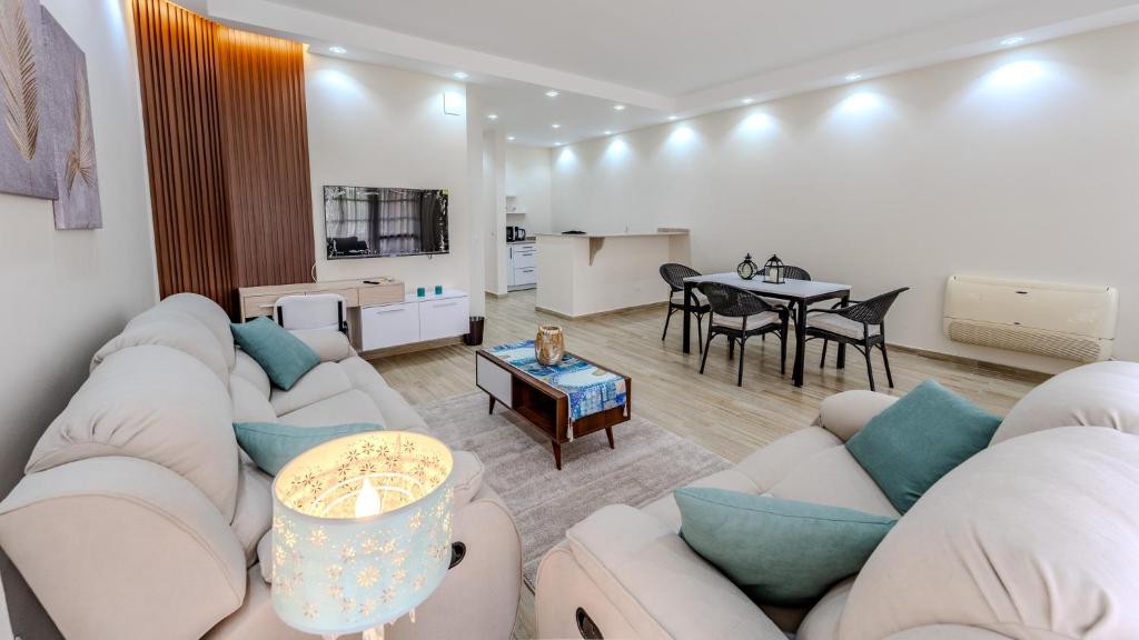 Amazing Golf View Apartments
