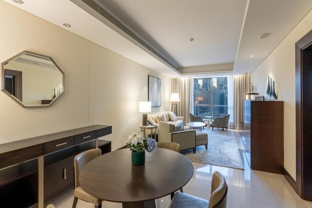 Apartments in Address Downtown connected to Dubai Mall