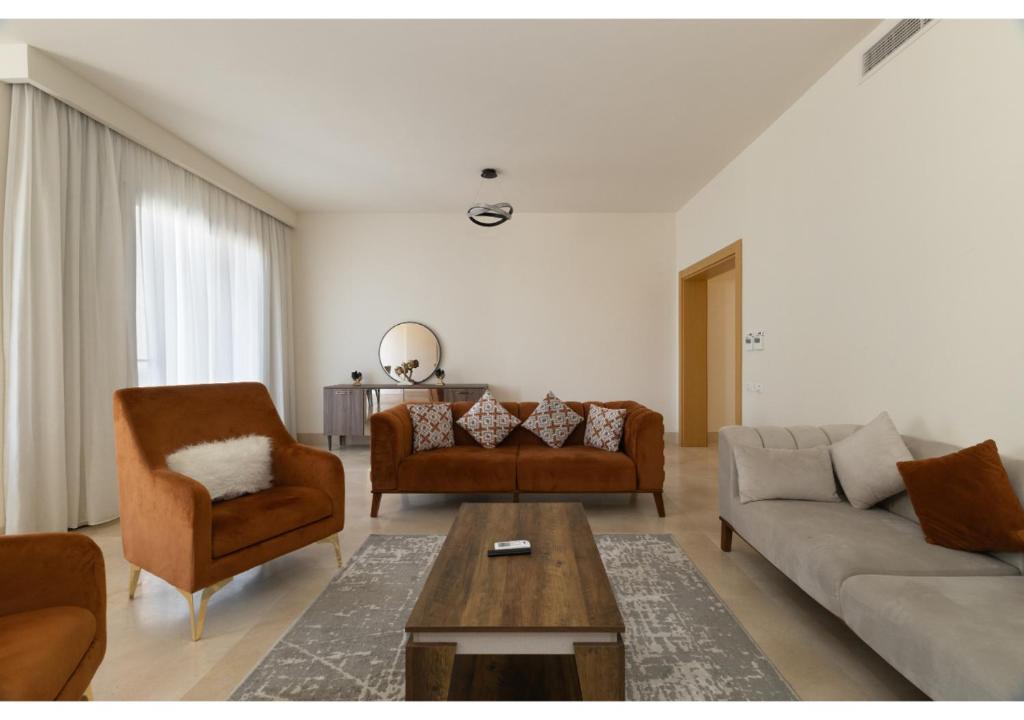 Apartment in Allegria Residence Compound – sheikh zayed