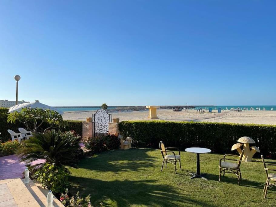 Beachfront Villa North Coast