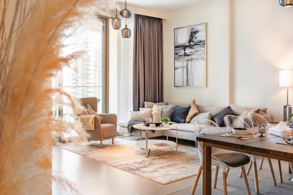 Brand new 2B/R with Burj Khalifa and Fountain View