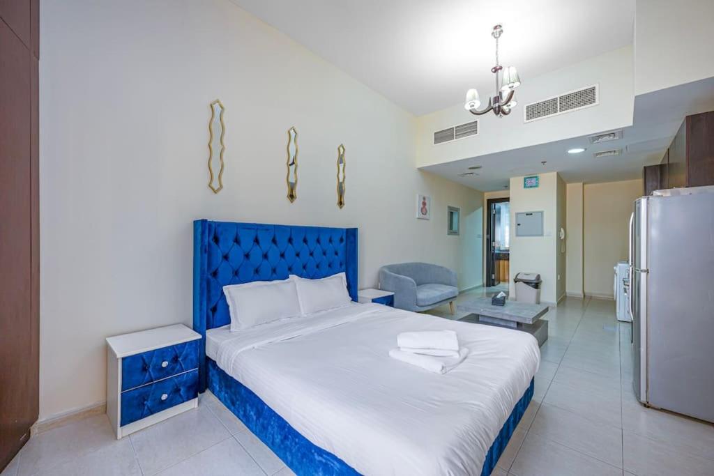 Bright And Cozy Studio – Family Friendly