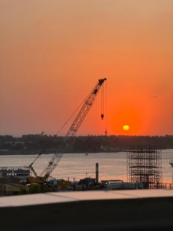 شقة على كورنيش النيل المعادي Maadi Nile view Cairo