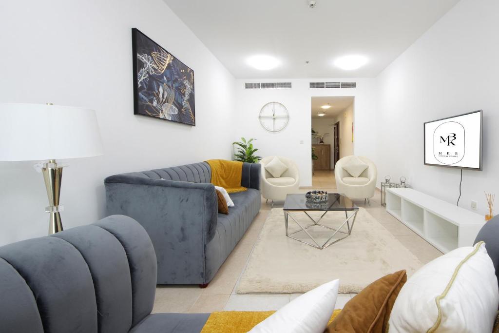 Sunny Seaside 2 Bedroom Apartment, Dubai Marina