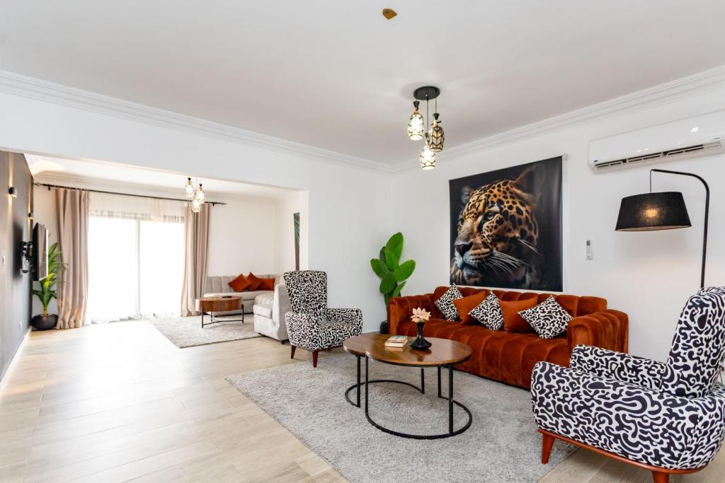 Nasr city apt, 5 min to city Stars mall & more