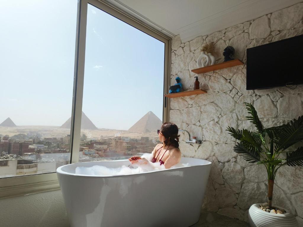 Rixoss Apartment Pyramids View with Jacuzzi