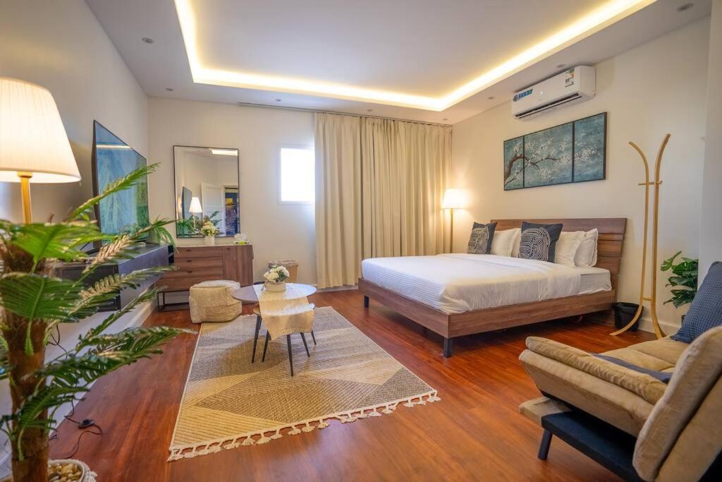 Comfy Studio , Smart Key