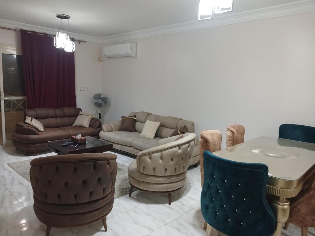 compound city towers elwaha