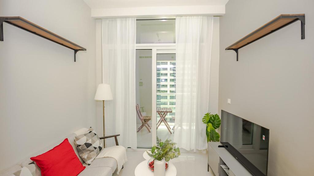 Cozy 1 BR in Business Bay Dubai by GP Holiday Homes