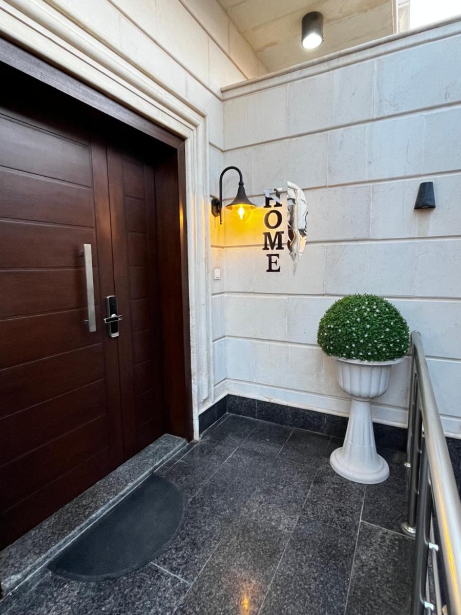 شقة مريحة فاخرة Cozy apartment, luxury with fun