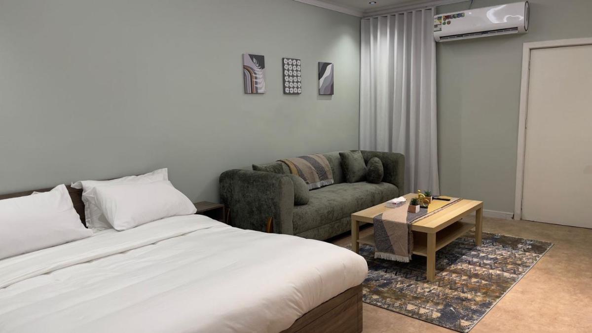 cozy hom F3