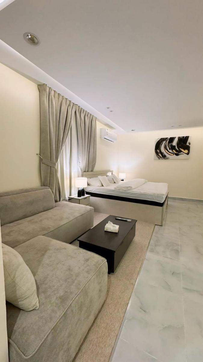 Cozy Modern studio in almurooj
