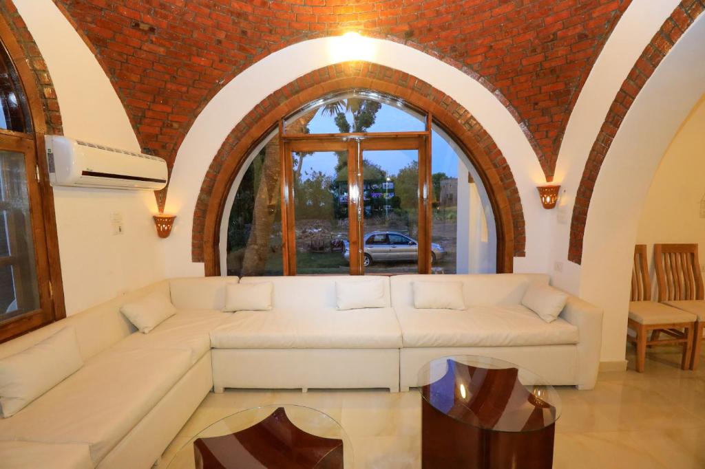 Desert Rose apartment’s