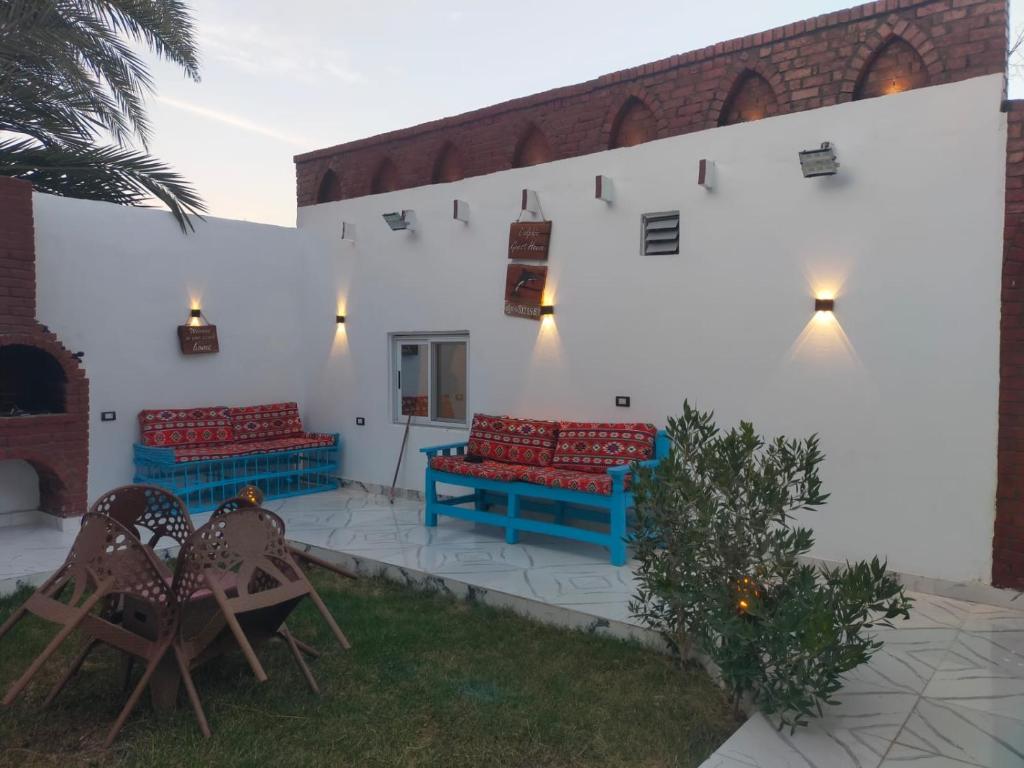 Dolphin guest house