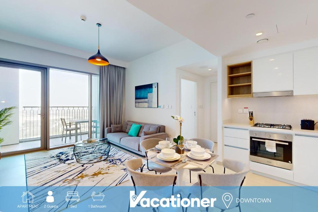 Downtown Views 2 – Vibrant One Bedroom in Downtown