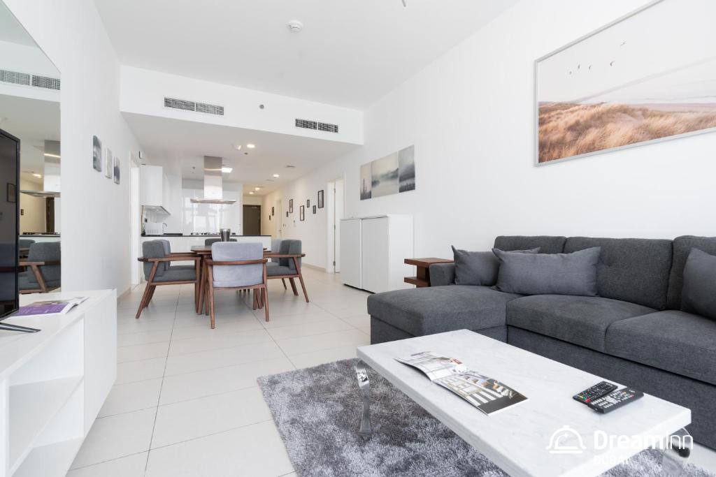 Dream Inn Apartments – Royal Bay