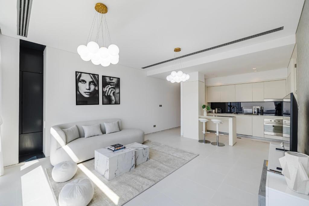 1BR Burj Khalifa View Index Tower DIFC