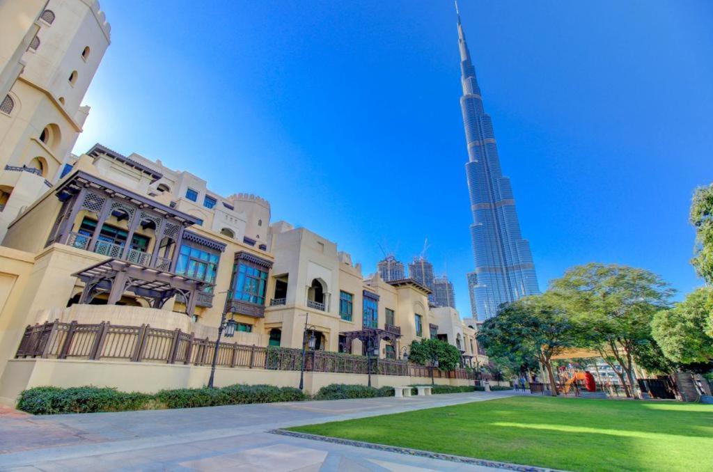 Durrani Homes – Arabian luxury at Souk Al Bahar besides Burj Khalifa & Dubai Mall