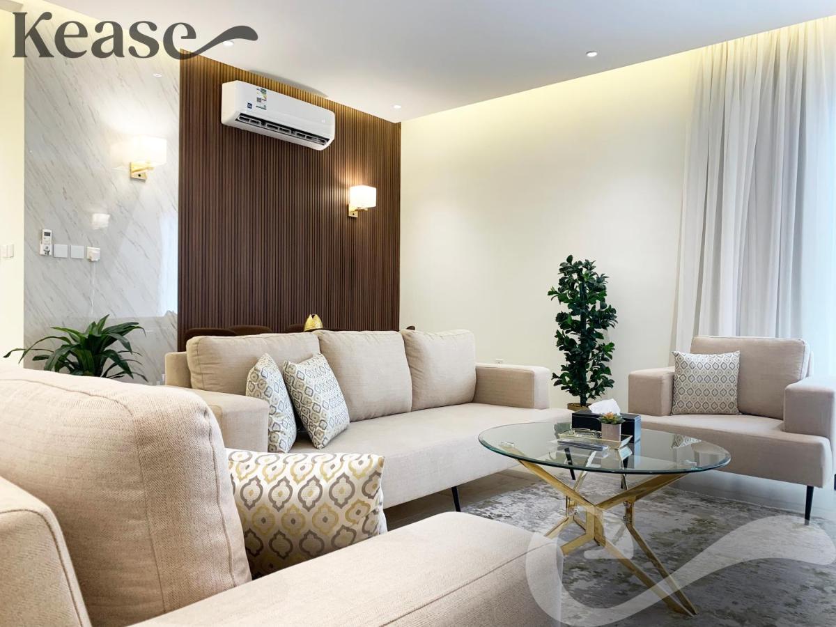 Kease Yasmin E-3 Royal touch GX80