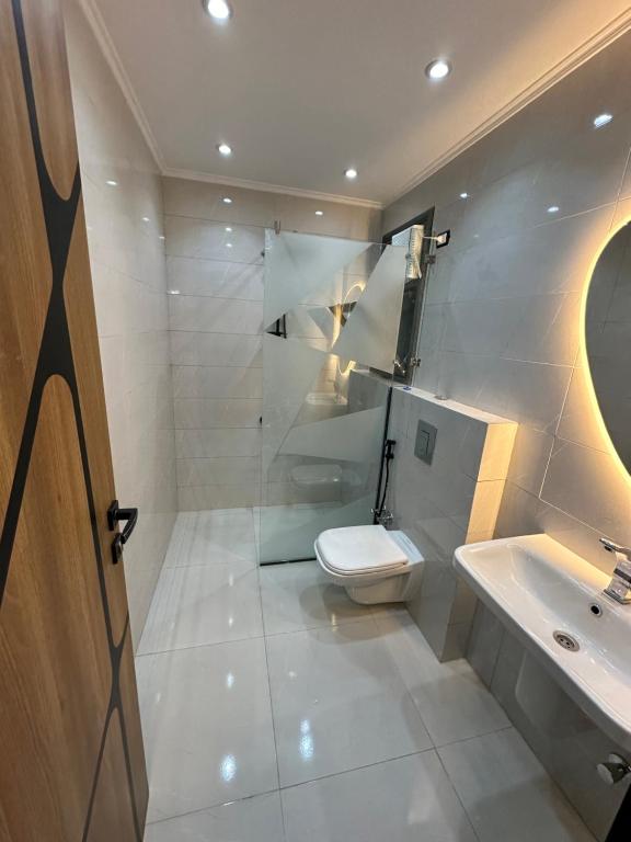 luxury apartment in sun capital شقه فندقيه بكمبوند صن كابيتال حدائق اكتوبر