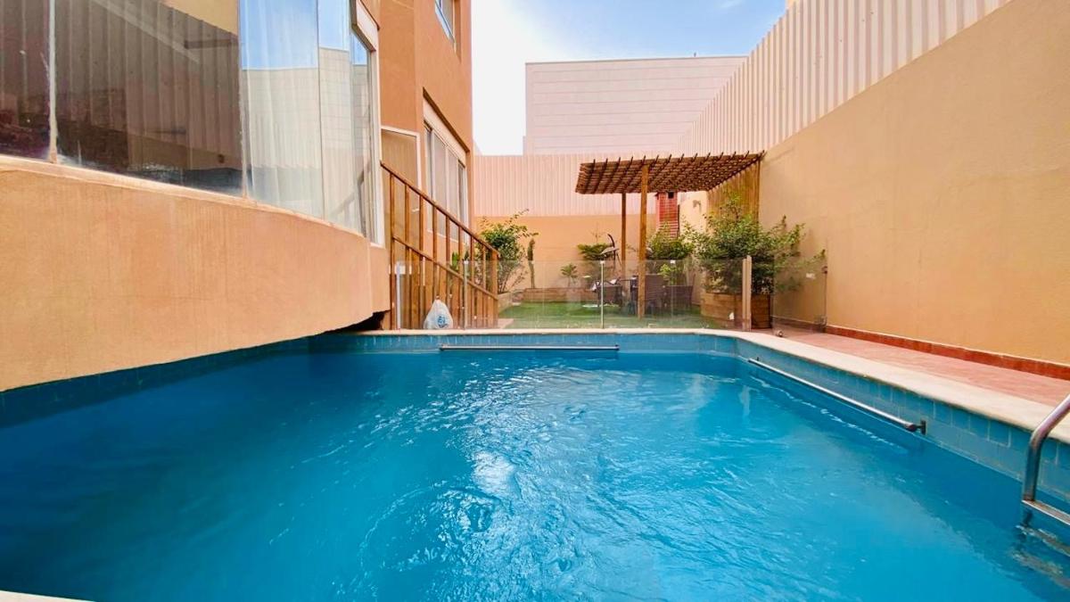 Elegant Condo - Private Pool & Garden Villa 2