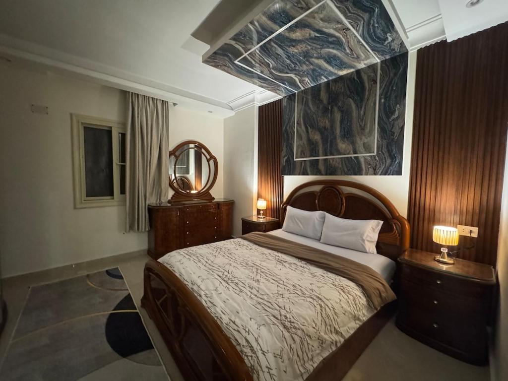 Elegant Downtown Apartment PlayStation Included