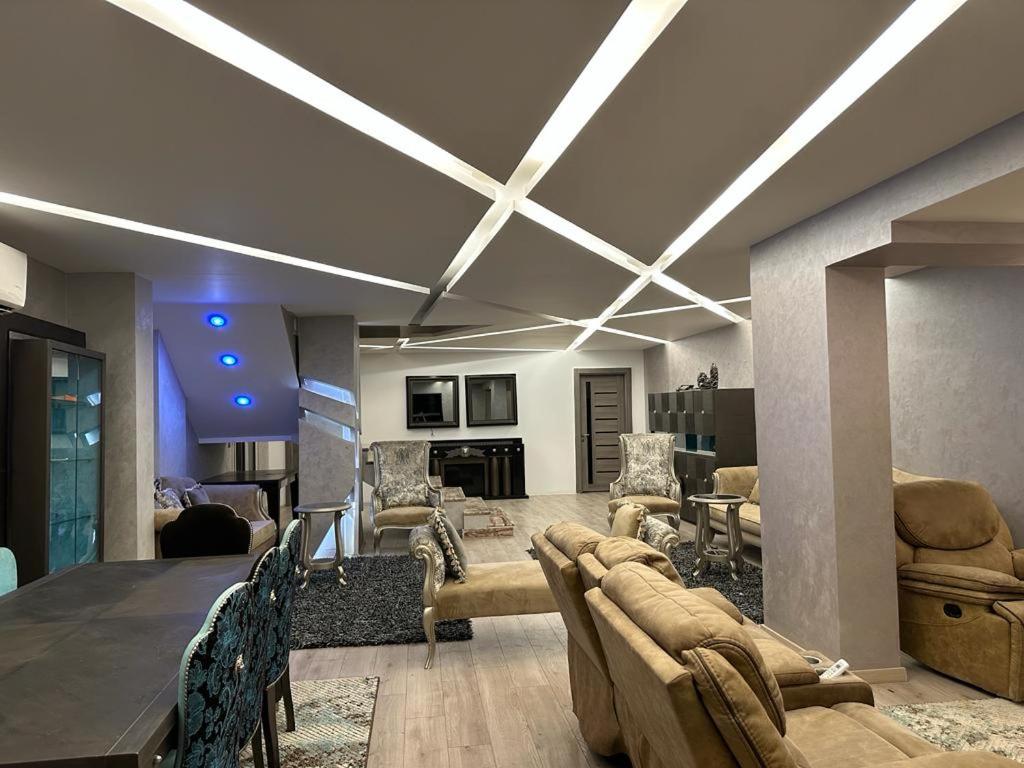 Fancy Duplex for rent beside palm hills