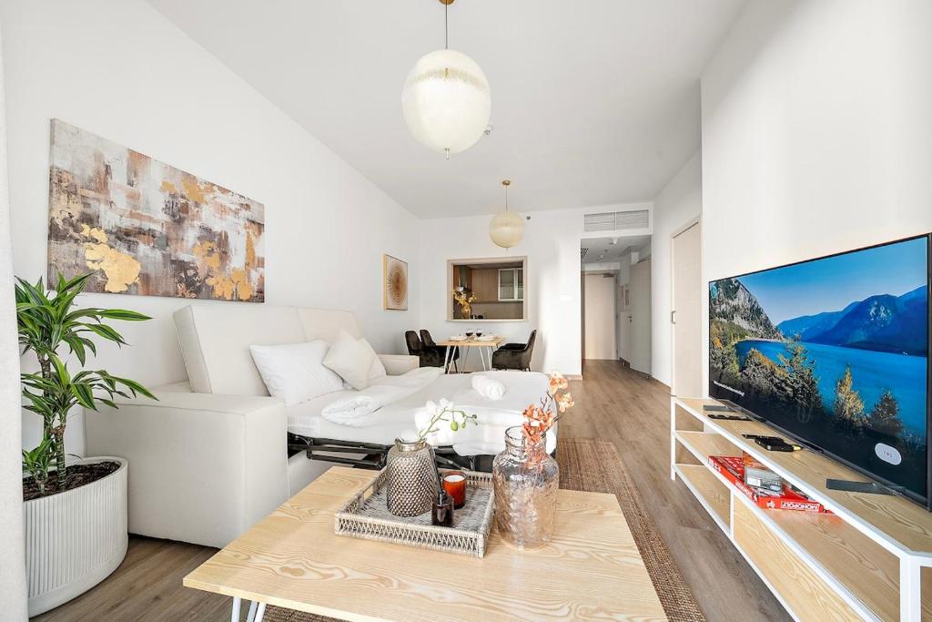 FIRST CLASS 1BR Stylish Downtown Getaway
