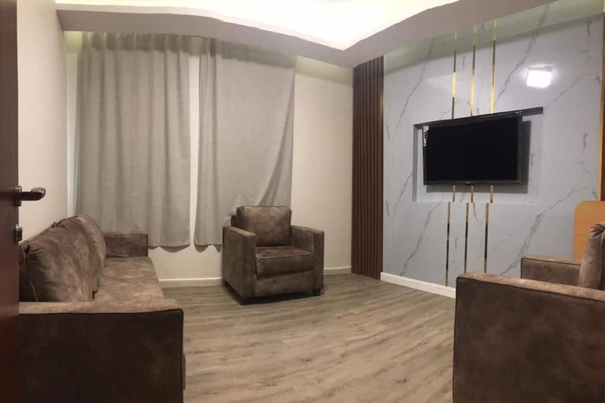 Hayat Al madinah Hotel فندق حياة المدينة