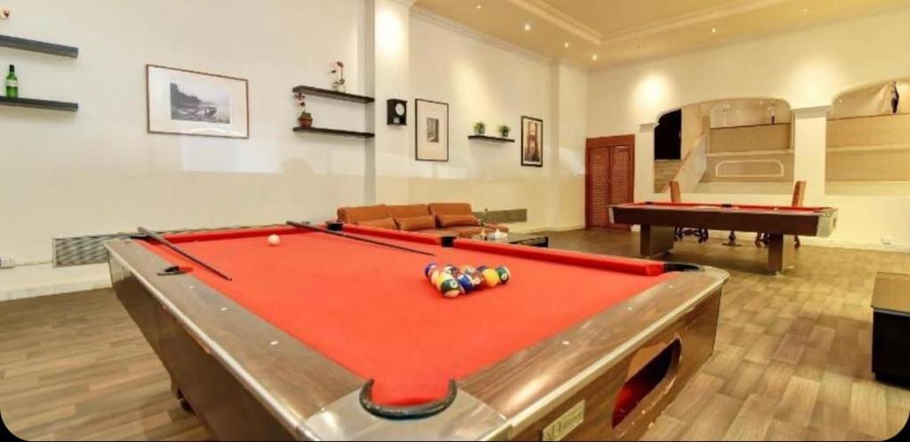 Safir Hotel فندق السفير