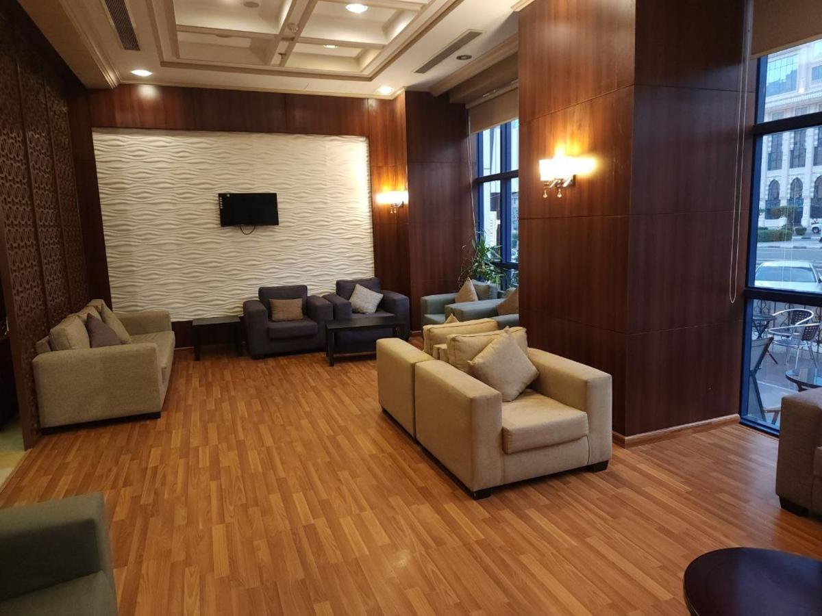 فندق مسارات المشاعر