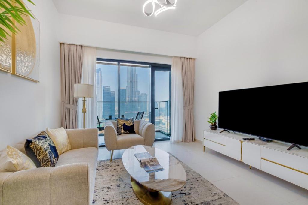 Burj Khalifa & Fountain View – High Floor!
