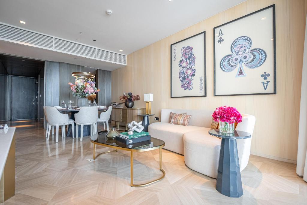 Daniels Stunning 2BR with Full Sea View at Five