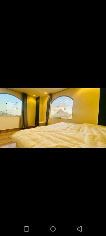 GEM Pyramids Inn