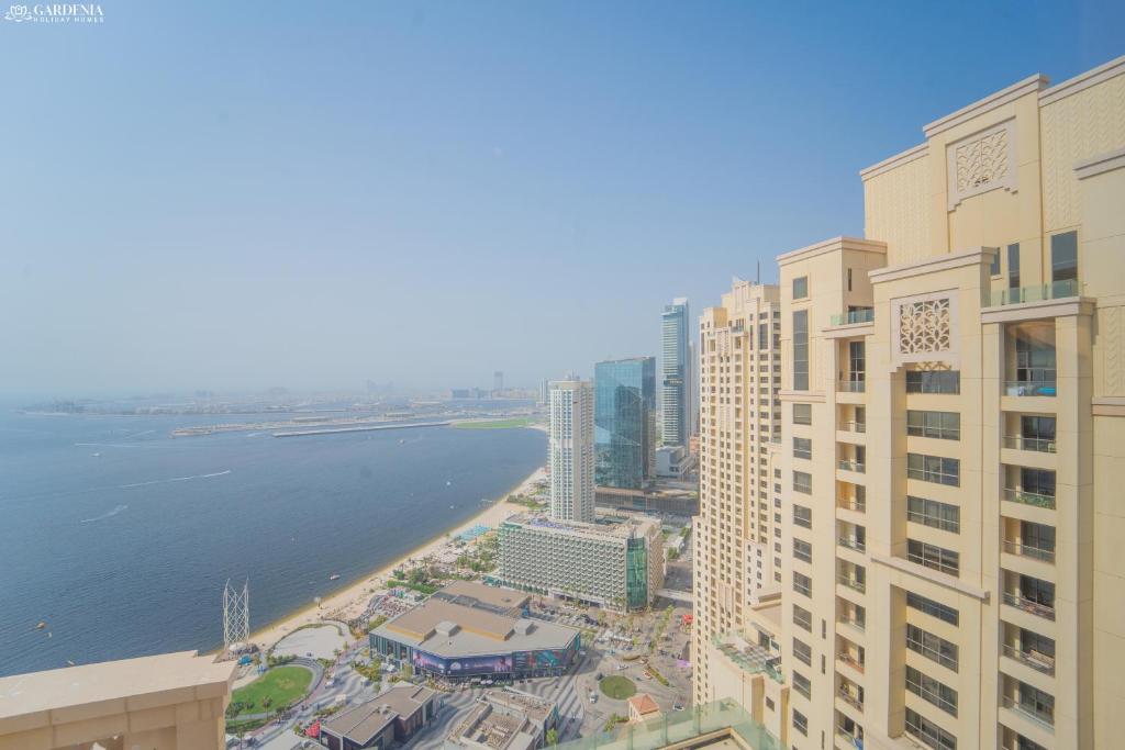 Gardenia Rimal Suites, Luxury Apartments in JBR with 2 min Walk to JBR beach