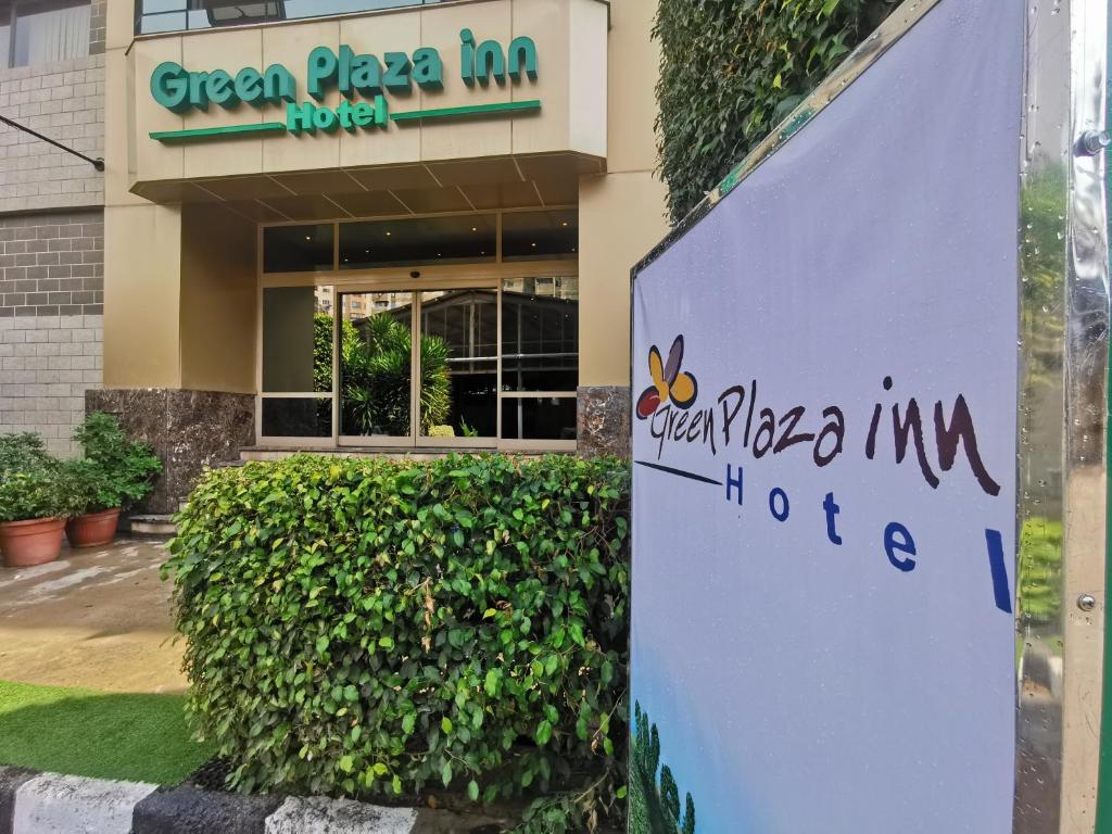 Green Plaza Inn ”’Business &Families Only”’