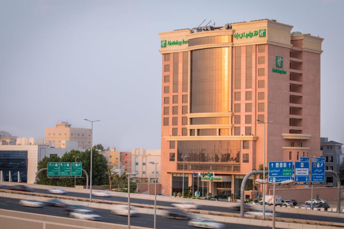 هوليداي إن بوابة جدة