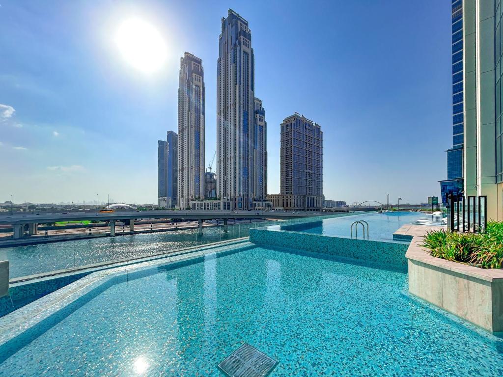 HomesVIP – Brand New – Prime Location