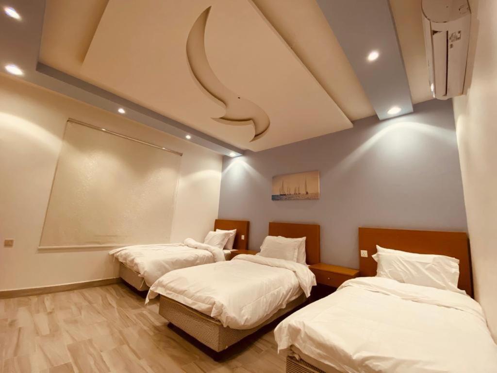 Diamond suites