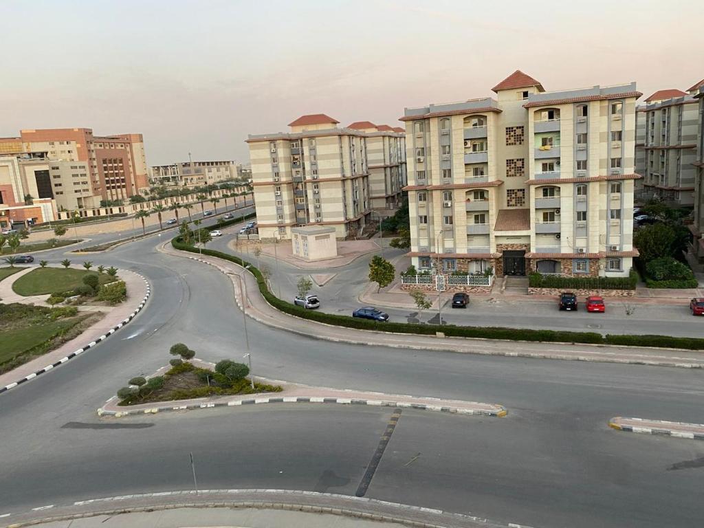 جاردينيا سيتي طريق السويس مدينة نصر Gardinia City Compound – Nasr City