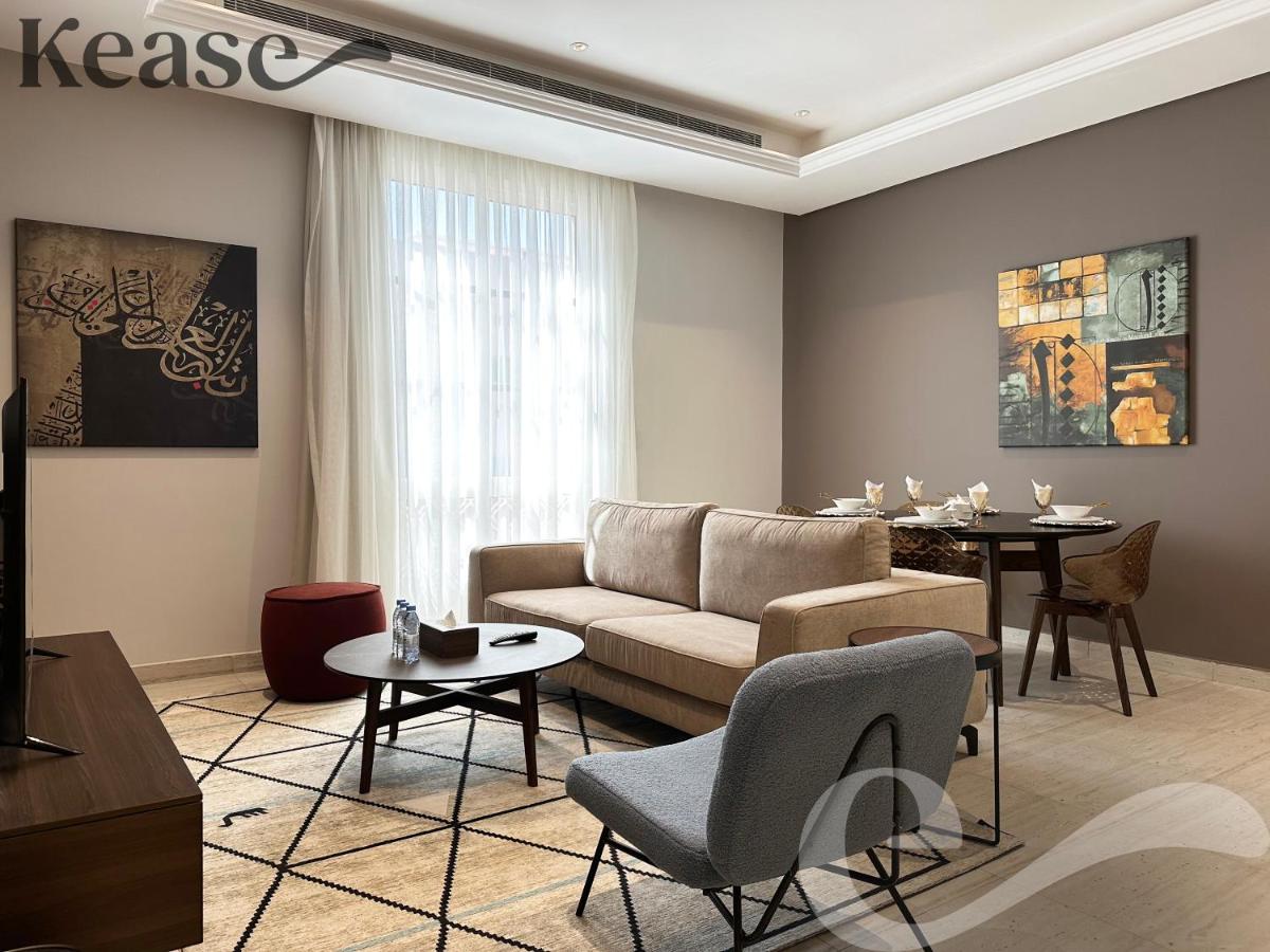Kease Yasmin F-5 Lusso Hejaz XZ25