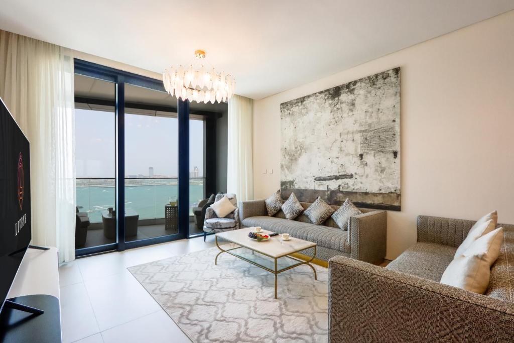 Livbnb – Plush 3BR in Address JBR w/ Sea View & Beach Access