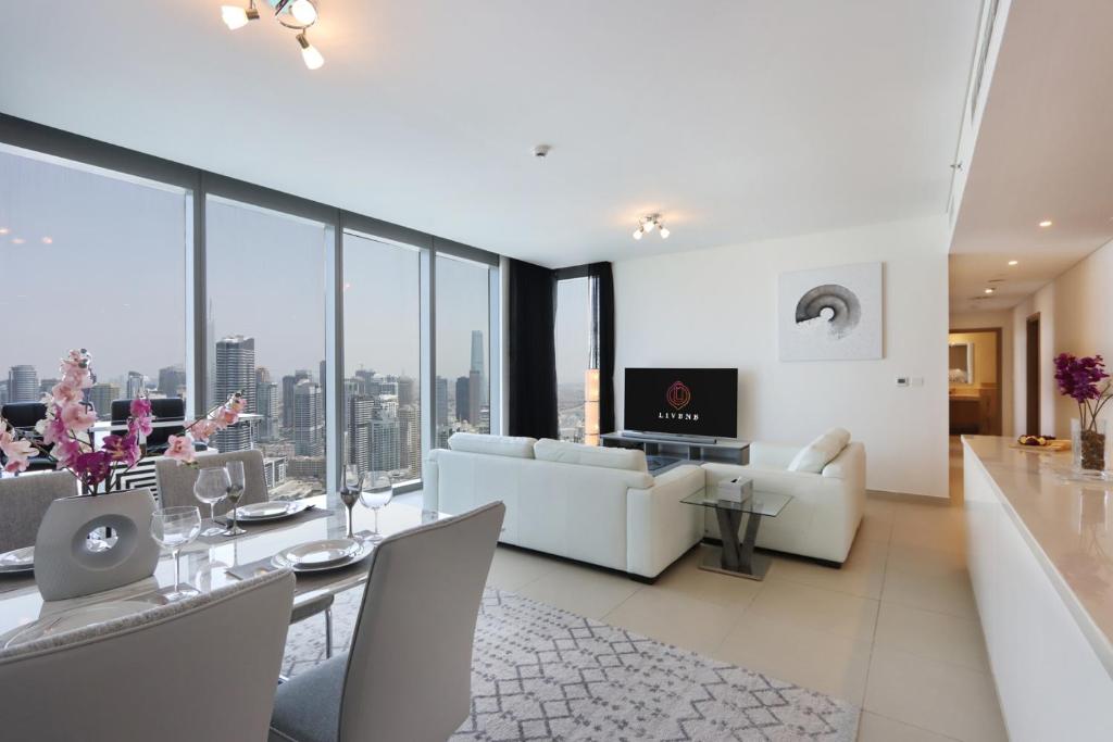 Livbnb – Sea, Beach & Marina View, 3BR at 5242